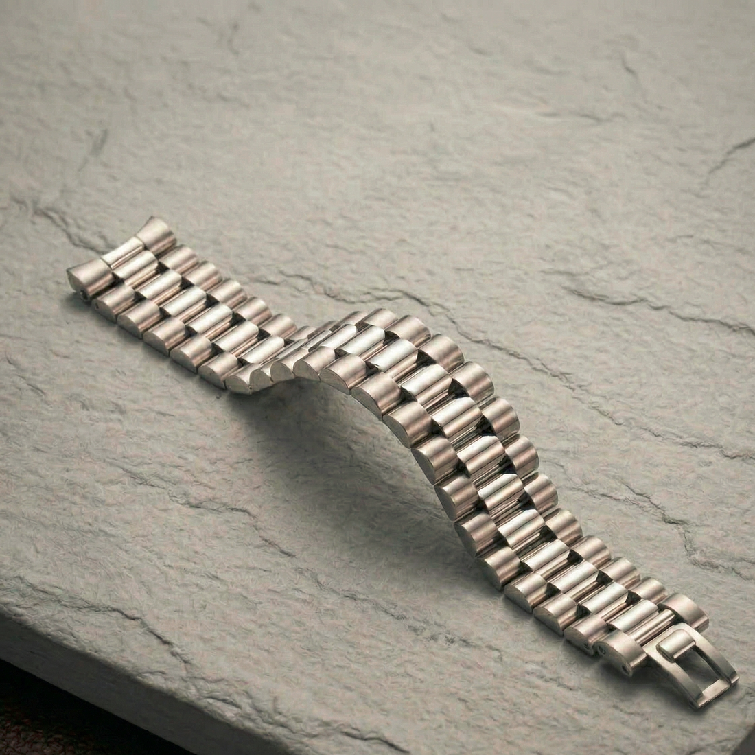 Minimal Silver Bracelet