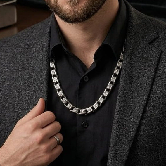Bold Black Twisted Link Chain
